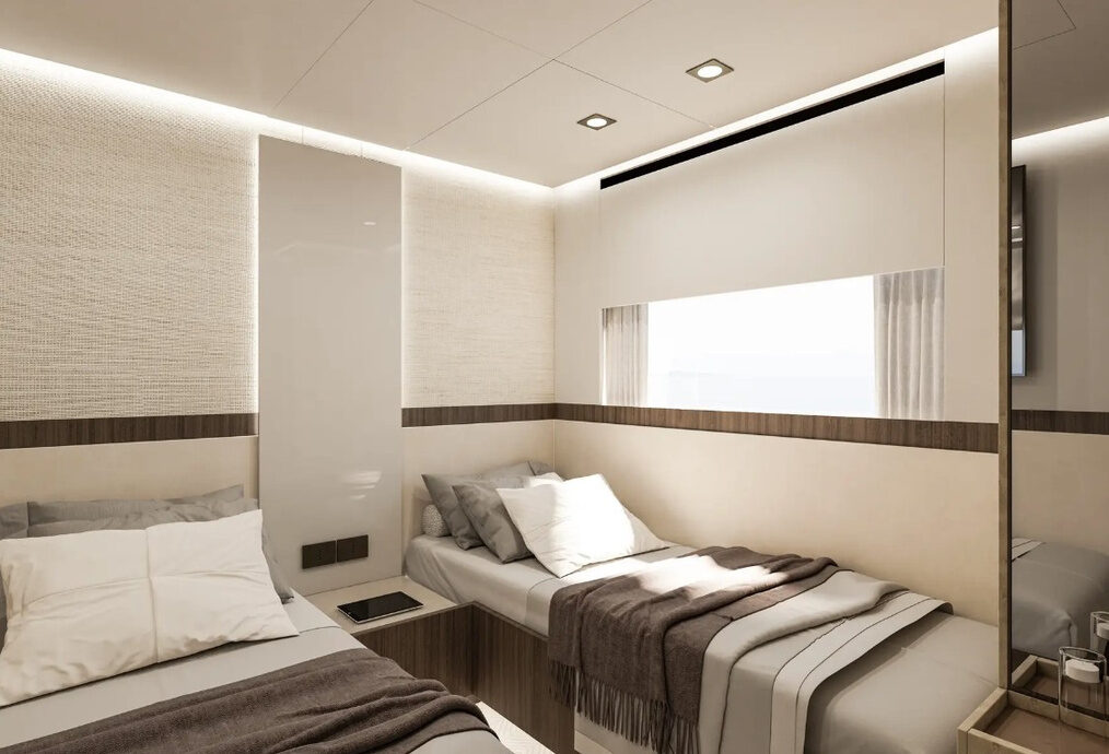 The Manda 72 Luxury Motor Yacht — Avelis Singapore